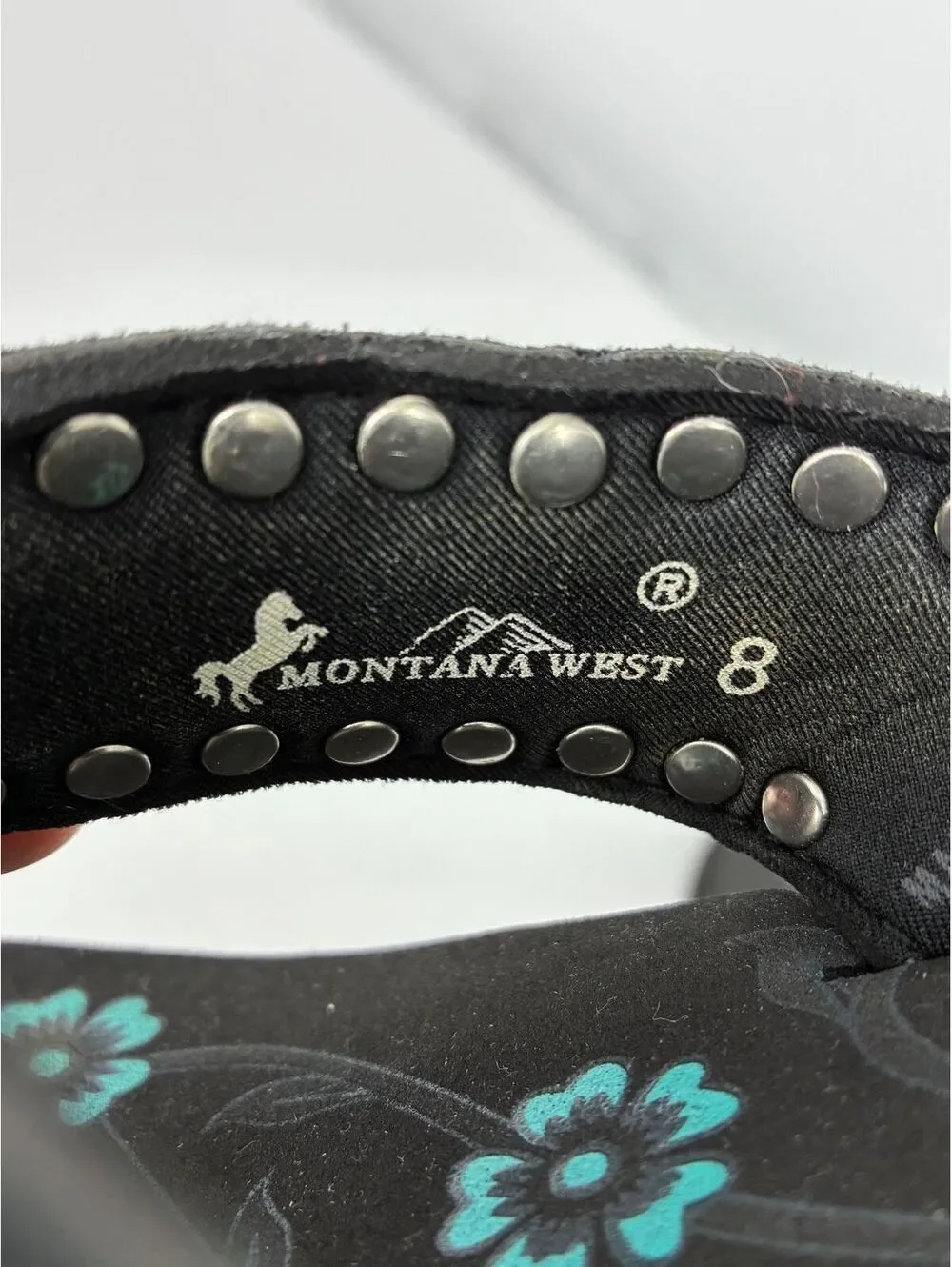 Montana West NWOT Women's Beaded Rhinestone Western Aztec Wedge Sandals Size 8